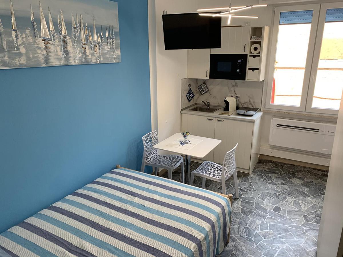 Indipendent Blue Daire Ferrara Dış mekan fotoğraf